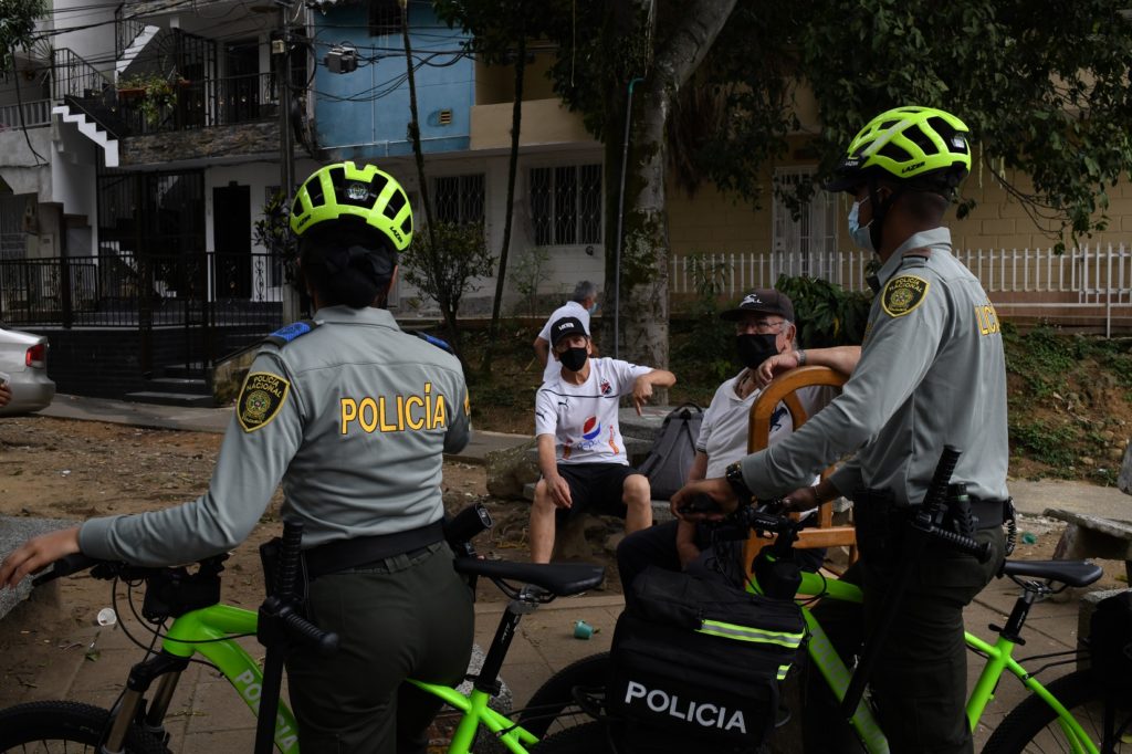 Policía del vecindario Ruta Noticias