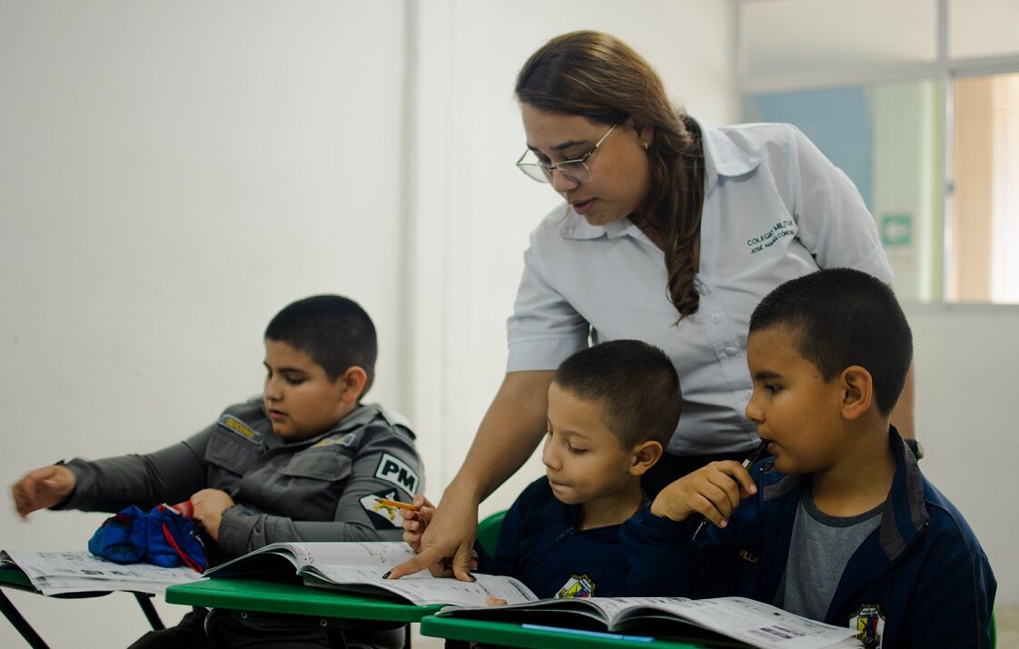 becas educativas de Comfenalco Antioquia Ruta Noticias