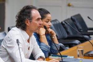 Federico Gutiérrez Aprobación de Federico Gutiérrez Federico Gutiérrez le Ruta Noticias