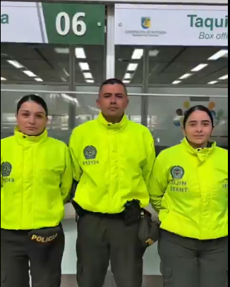 Reconocimiento a uniformados Ruta Noticias