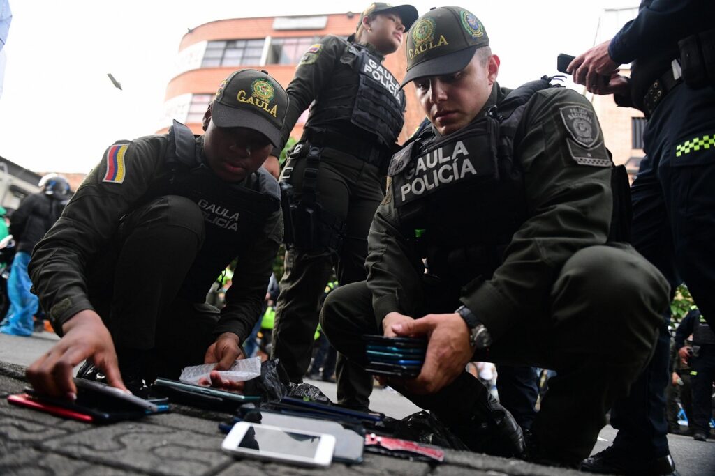 Operativo de la Policía en el Centro de Medellín Ruta Noticias
