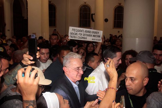 sermón de la misa donde estuvo Álvaro Uribe Ruta noticias