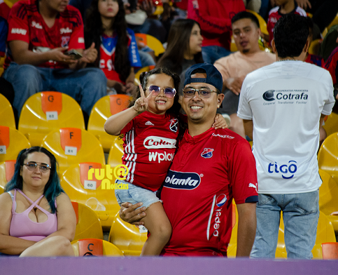 Medellín y Nacional pasan niña Ruta Noticias
