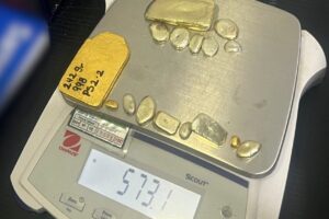 Oro extraído ilícitamente en Colombia Cooperativas oro a 5.000 dólares la onza Ruta Noticias