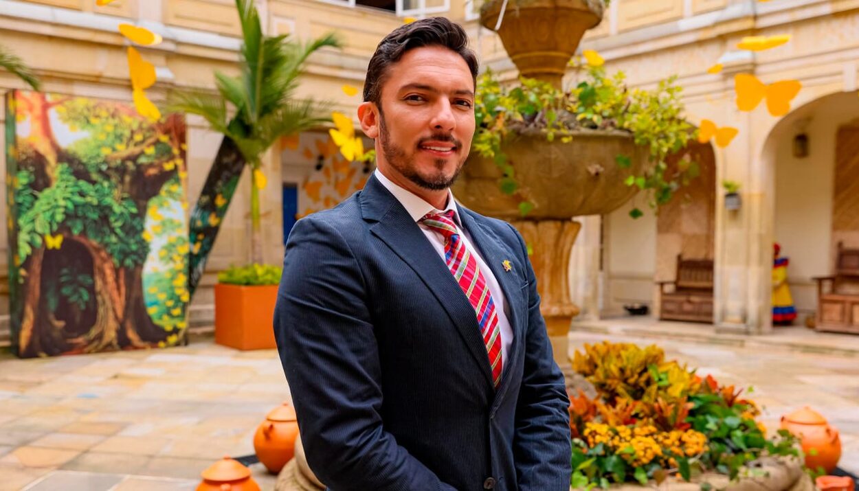 el ministro Juan Carlos Florián Ruta Noticias