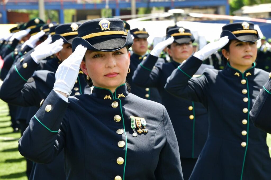 Ascenso de 1.953 policías Ruta Noticias