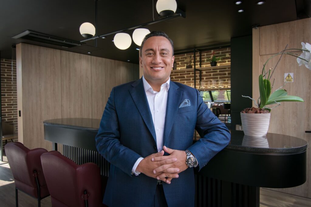 HackDay 2025-2026 Transformando el Futuro Jose Fernando Quintero Vargas, CEO Indra Group Colombia, Ecuador, Centroamérica y Caribe Ruta Noticias