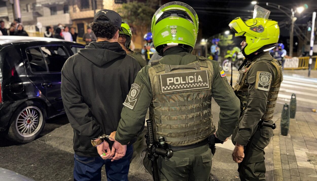 Operativo de la Policía Metropolitana en Ruta Noticias