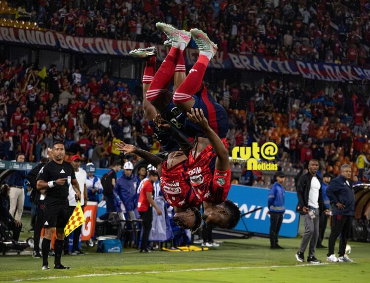 el Medellín goleó Ruta Noticias