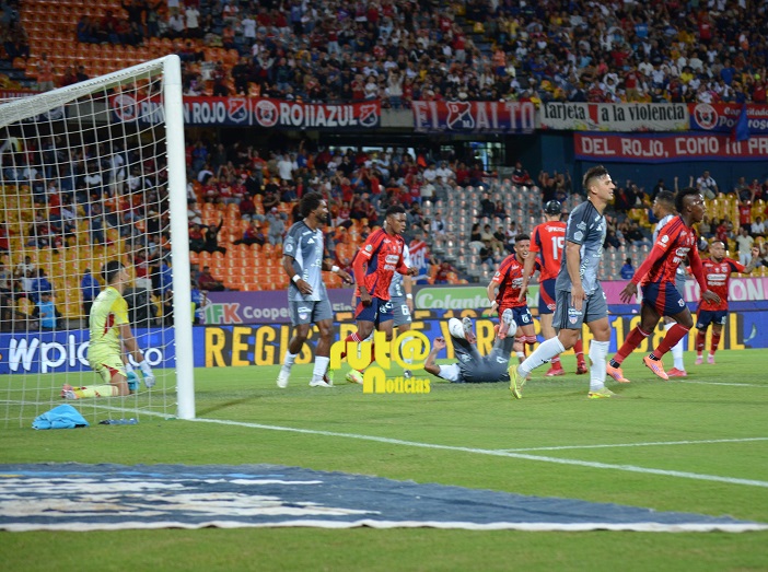 El Medellín le hizo el favor Ruta Noticias