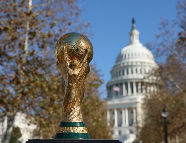 El trofeo de la Copa Mundial de la FIFA 2026 Ruta Noticias