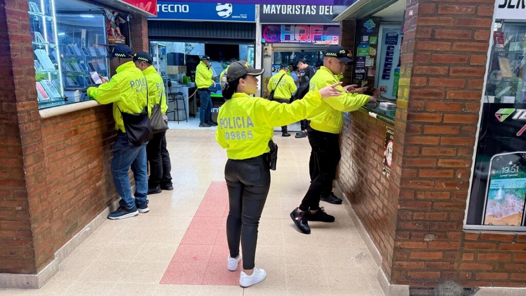 hurto y comercialización ilegal de celulares robados en Medellín Ruta Noticias