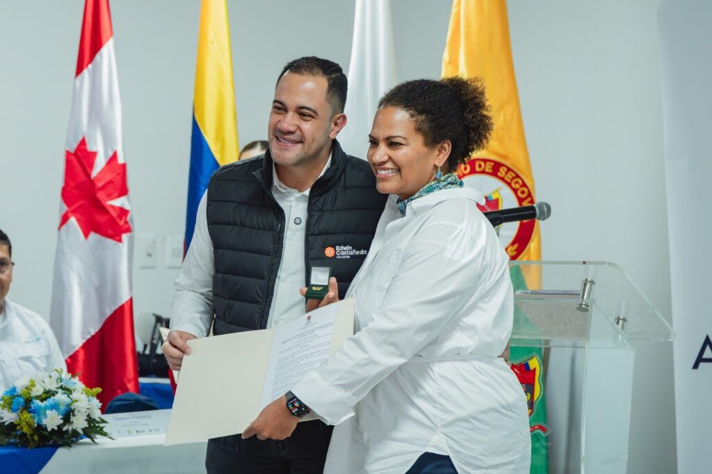 La embajadora de Canadá, Elizabeth Williams Ruta Noticias