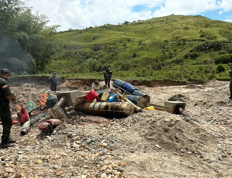 Operativo contra la minería ilegal en el Río Nare Ruta Noticias