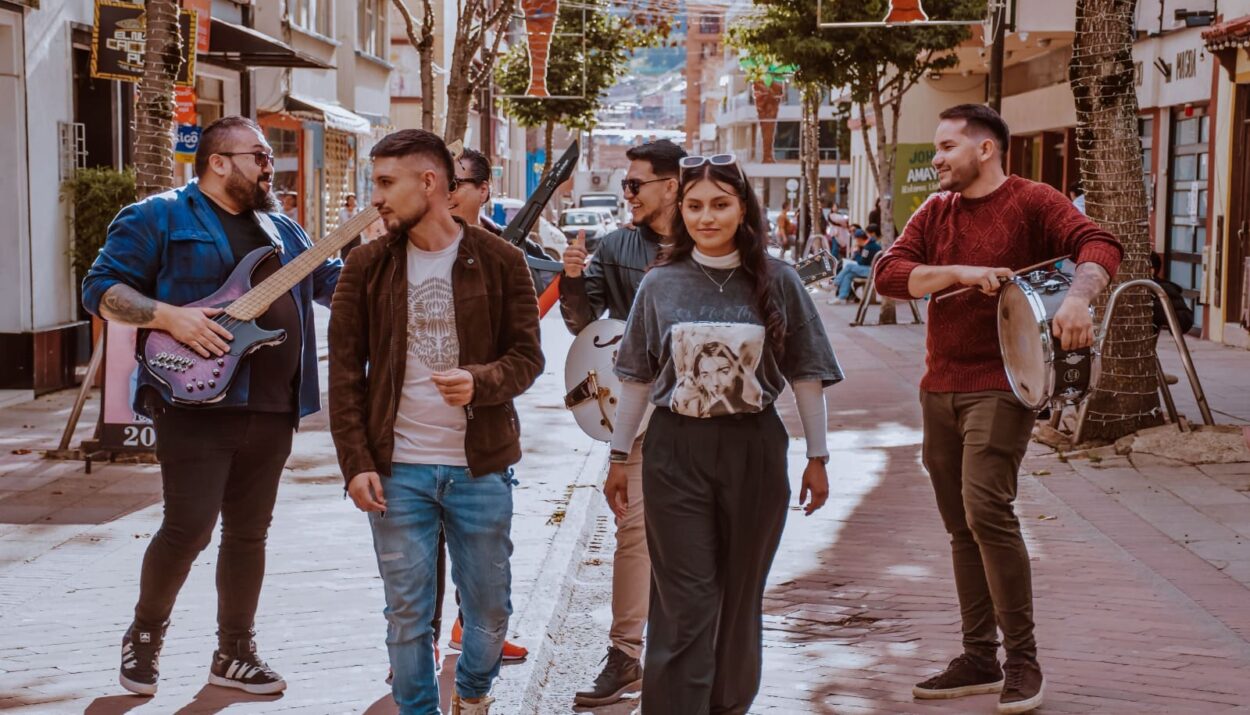 UBanda presenta “Story” Ruta Noticias