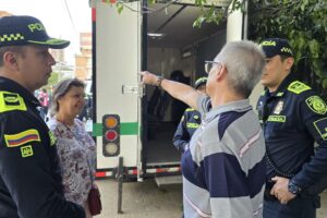CAI Móvil en Laureles Ruta Noticias