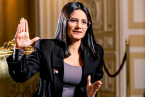 Juliana Guerrero es Angie Rodríguez Ruta Noticias