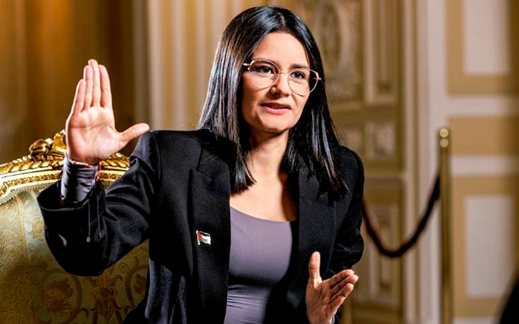 Juliana Guerrero es Angie Rodríguez Ruta Noticias