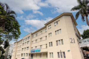 Hospital Alma Mater suspende fachada Ruta Noticias