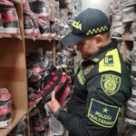 Contrabandistas de cigarrillos y tenis en Medellín Ruta Noticias