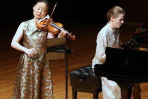 Midori Goto Violín Ruta Noticias