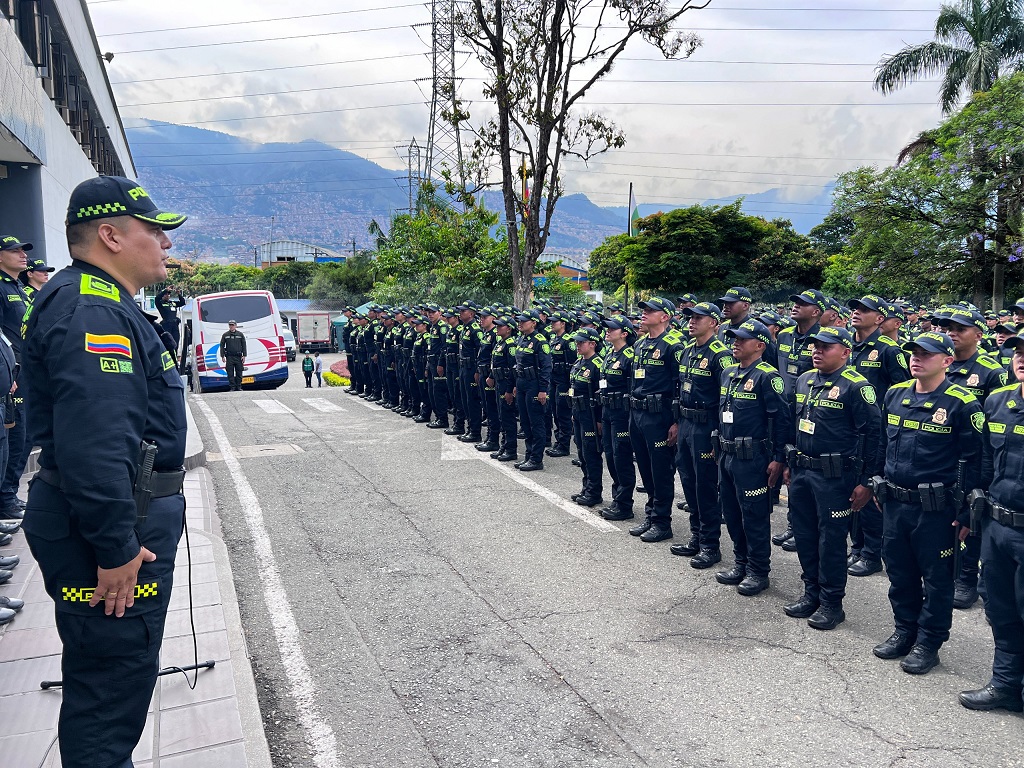 uniformados nuevos en la Policía Antioquia Ruta Noticias