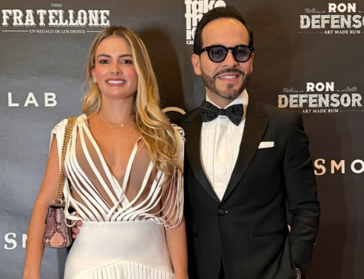 Abelardo De La Espriella con esposa Ruta Noticias