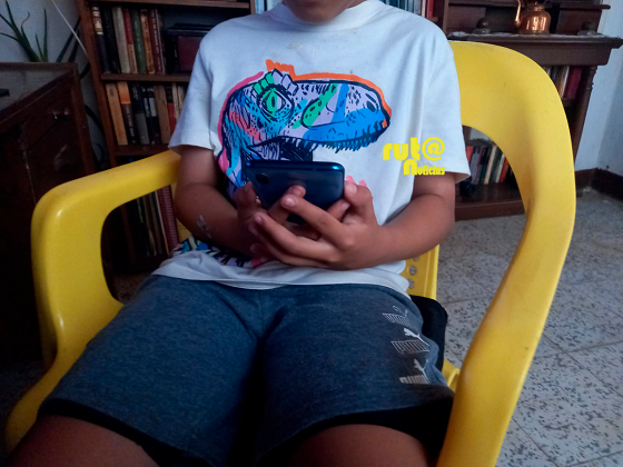 prohibir el uso del celular por los niños Ruta Noticias