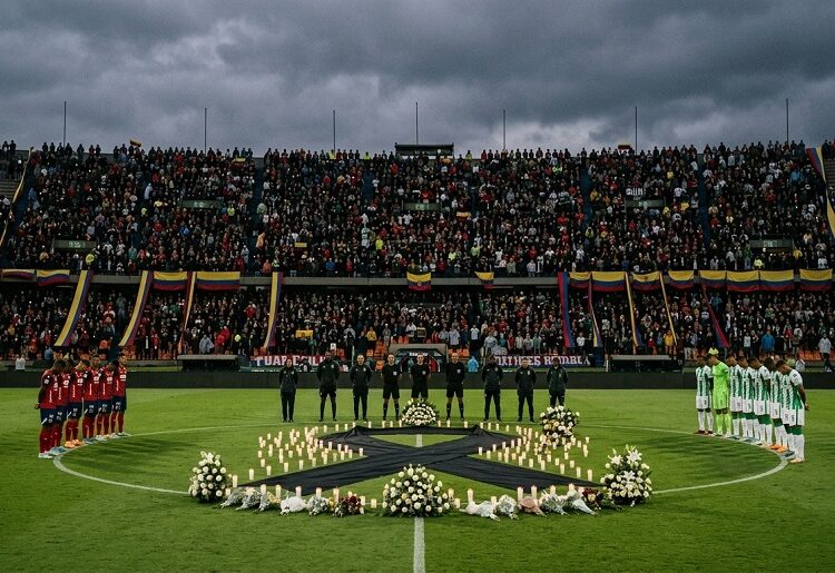 Conmebol y federación de Fútbol donan Ruta Noticias