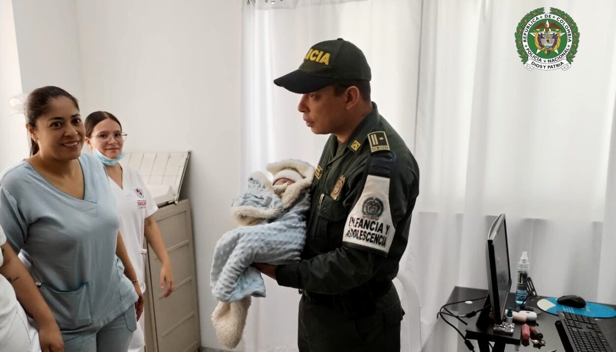 bebé recién nacida abandonada dentro de una bolsa Ruta Noticias