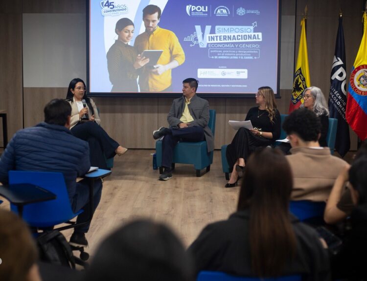 Trabajo de Cuidado Simposio de Economía Ruta Noticias